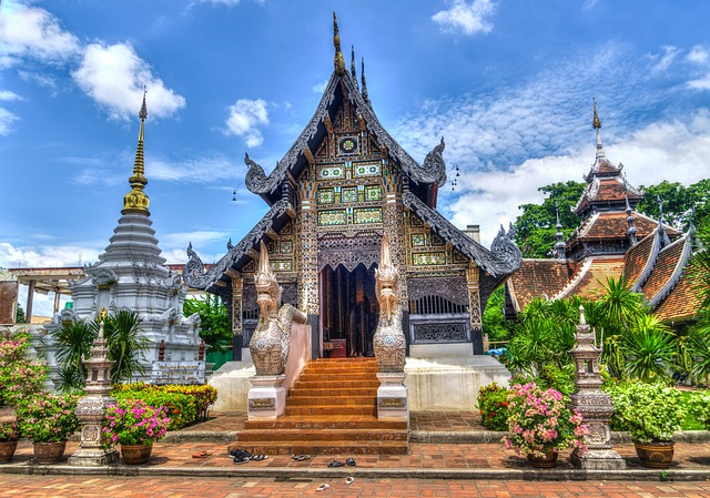 THAILAND Rundreise & Baden ab € 1299